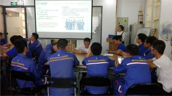 師傅培訓(xùn)，安裝工人需要專門培訓(xùn)