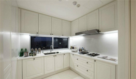 櫥柜吊柜固定技巧，櫥柜吊柜安裝過程拆解