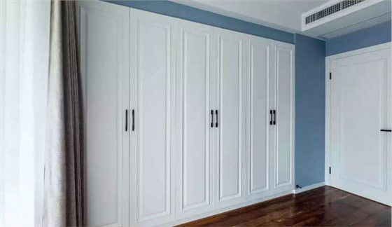 92安裝衣柜門把手的正確方法，衣柜門把手安裝過程