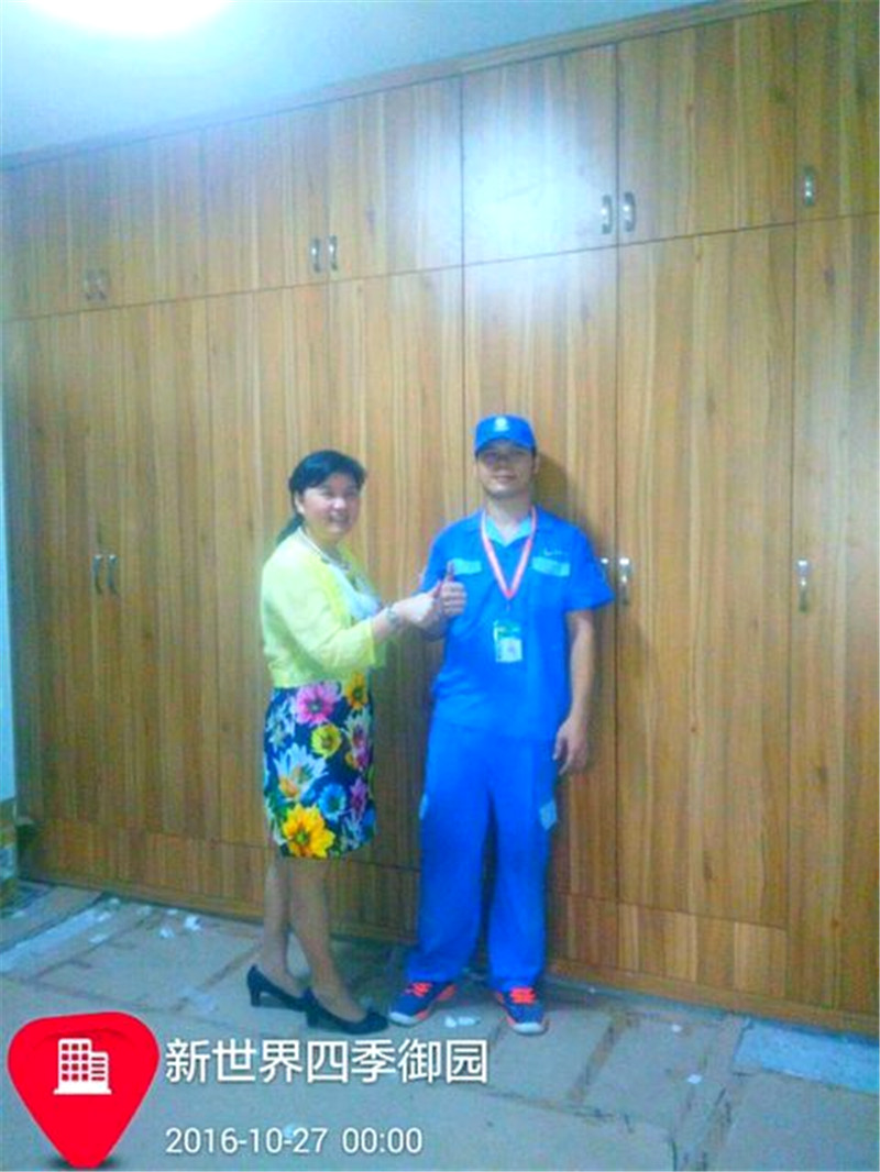 客戶好評如潮，難怪左右手家居安裝師傅如此“嘚瑟”