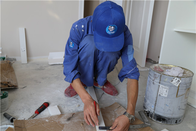 家具維修的四個(gè)新方法，讓舊家具歷久彌新