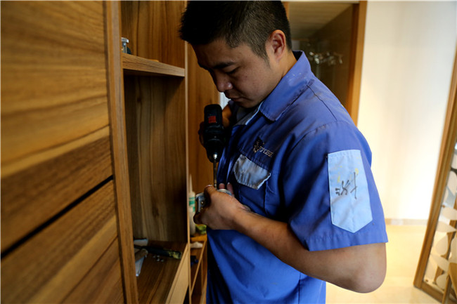 舊家具漆面問題，左右手給你提供家具修補(bǔ)小妙招