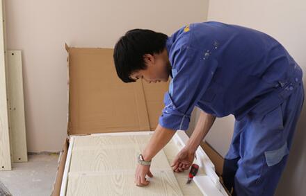 整體衣柜安裝小竅門，讓你分分鐘解決整體衣柜安裝問(wèn)題