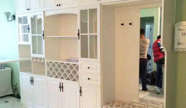 131衣柜鏡子怎么安裝最好，衣柜鏡子安裝步驟是什么