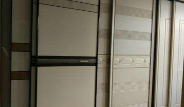 72兩個(gè)衣柜中間的羅馬柱怎么安裝方法，正確的安裝步驟分幾步