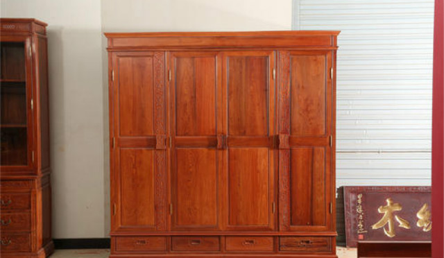 實(shí)木衣柜如何安裝步驟，實(shí)木衣柜正確安裝流程