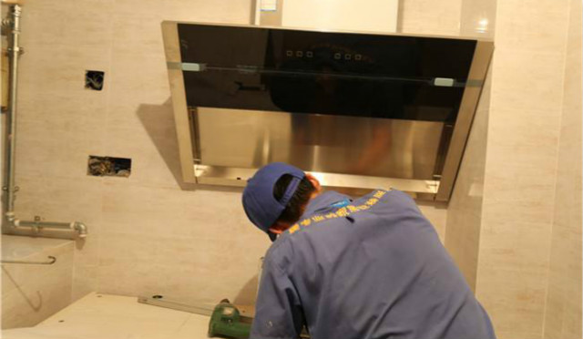 家具公司團(tuán)隊(duì)介紹，家具公司團(tuán)隊(duì)安裝師傅介紹