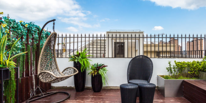 護欄陽臺家具;陽臺怎樣安裝家具比較休閑