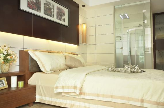 明清紅木家具出售，紅木家具一定要有？老人說保值又聚財