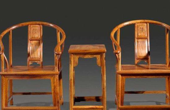 中國新古典家具：新中式紅木家具vs古典紅木家具 保值選哪個？