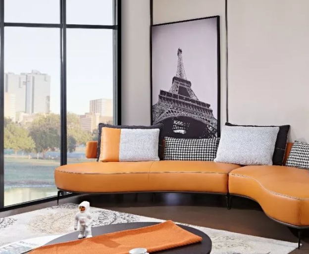 現(xiàn)代沙發(fā)定做，教你如何進行皮沙發(fā)的日常保養(yǎng)