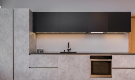 實木櫥柜安裝，定制櫥柜有哪些坑？