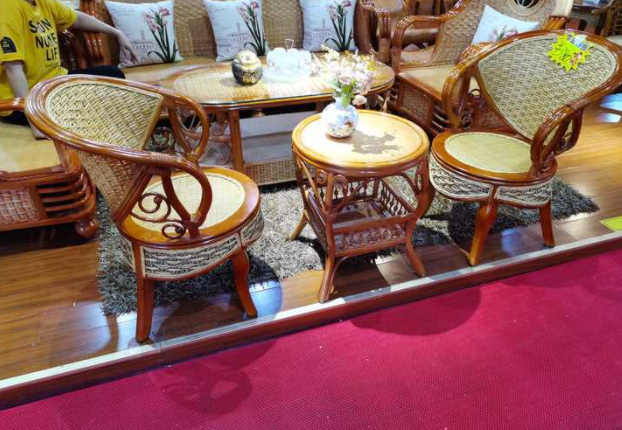 藤制品的沙發(fā)到底好不好？