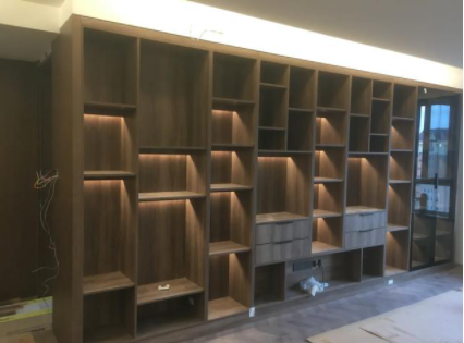 鄭州展示柜維修，展示柜層板燈