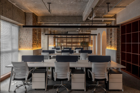 成都辦公室裝修常識，辦公室裝修中燈光如何設(shè)計？