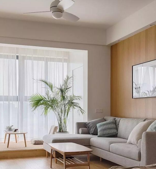 定制護(hù)墻板價(jià)格，家用護(hù)墻板什么材質(zhì)好？