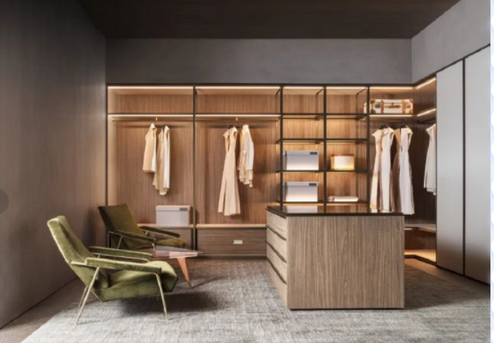 整體衣帽間設(shè)計價格，衣帽間應(yīng)該如何裝修？