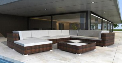 藤編桌椅子：戶外活動(dòng)的首選家具用品，舒適的藤編椅沙發(fā)組合