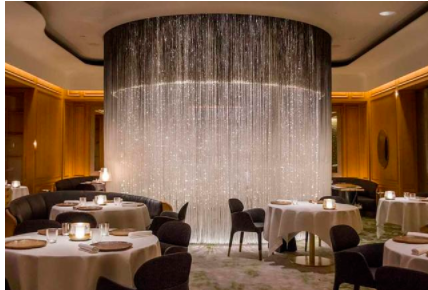 實(shí)木餐桌椅：做餐飲怎樣才能選好餐廳家具？開餐廳買餐桌椅需要注意什么？