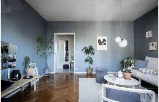 家庭室內(nèi)裝修材料：室內(nèi)裝修時，如何應(yīng)對墻紙產(chǎn)生的色差？