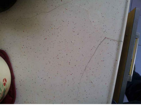 【紫石英石臺面】石英石臺面沒用幾年就裂了？