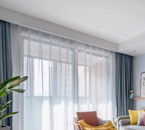 【窗簾的掛法】客廳陽臺打通了，窗簾掛在哪里好呢？