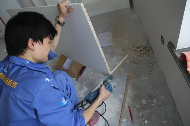 聲明：在左右手平臺下單，不會額外收取商家（用戶）任何費用！